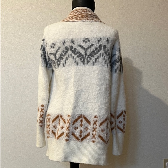 Angie women’s Cozy White and Brown Patterned Cardigan, size S - Picture 2 of 3